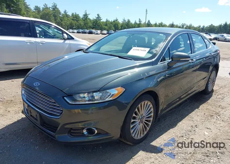 2015 Ford Fusion Titanium z USA, uszkodzony, nr VIN 3FA6P0D94FR175560